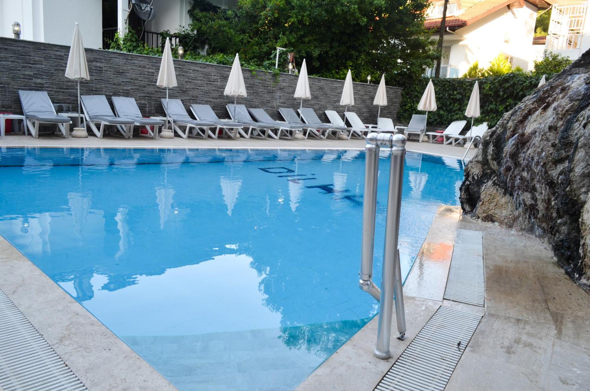 Dilhan Hotel Marmaris Exterior photo